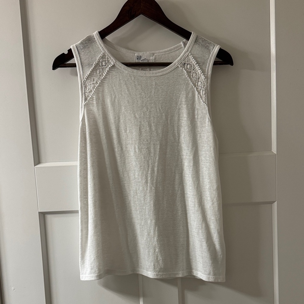 Gap Elegant White Sleeveless Top